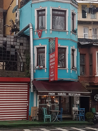 Fındık Kabuğunda Köfte Near Eminönü.